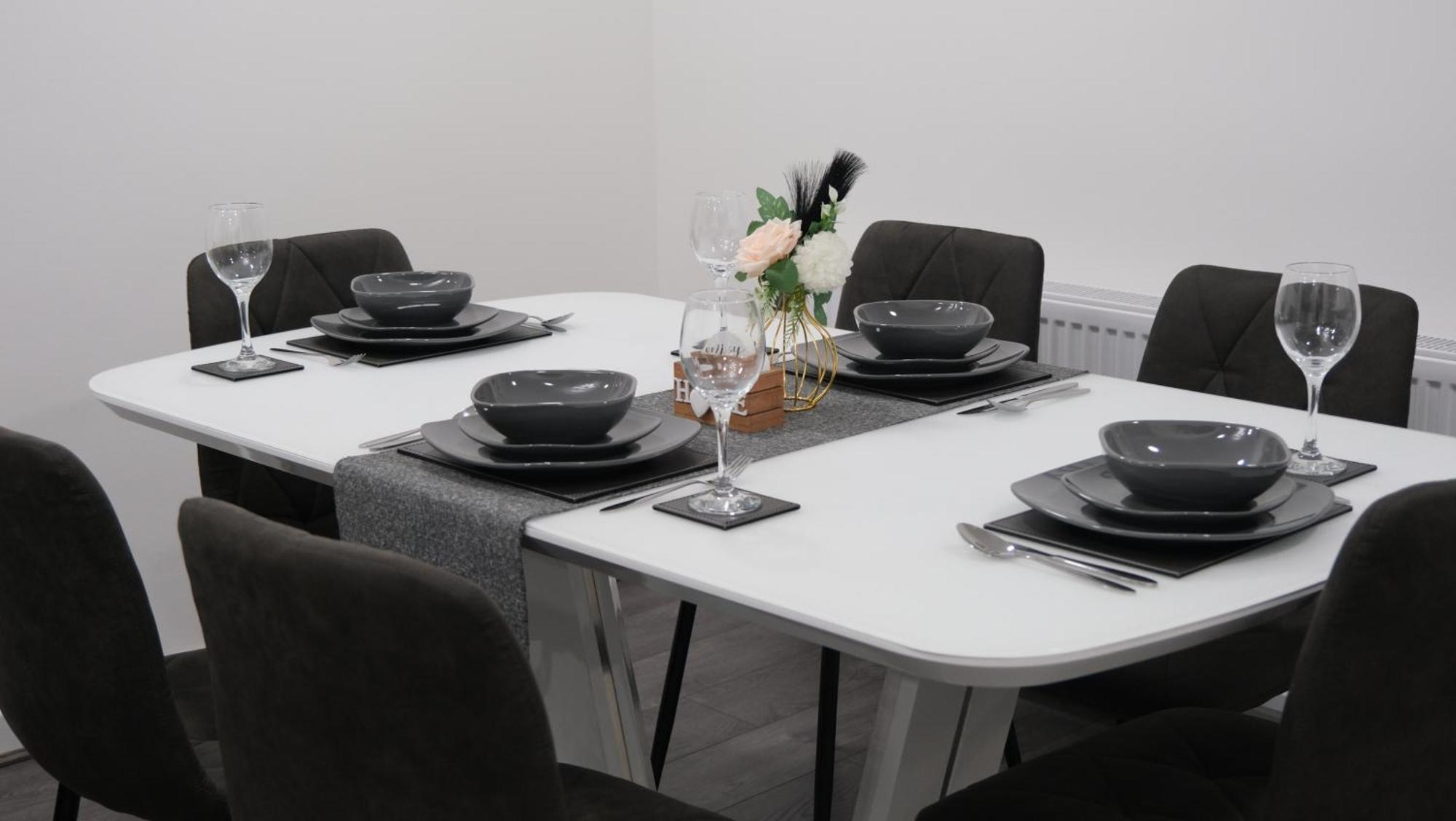 Modernized Three Bedroom House Near City Stadium, Attractions, City Centre - Sky N Netflix - Convenient Transport Manchester Dış mekan fotoğraf