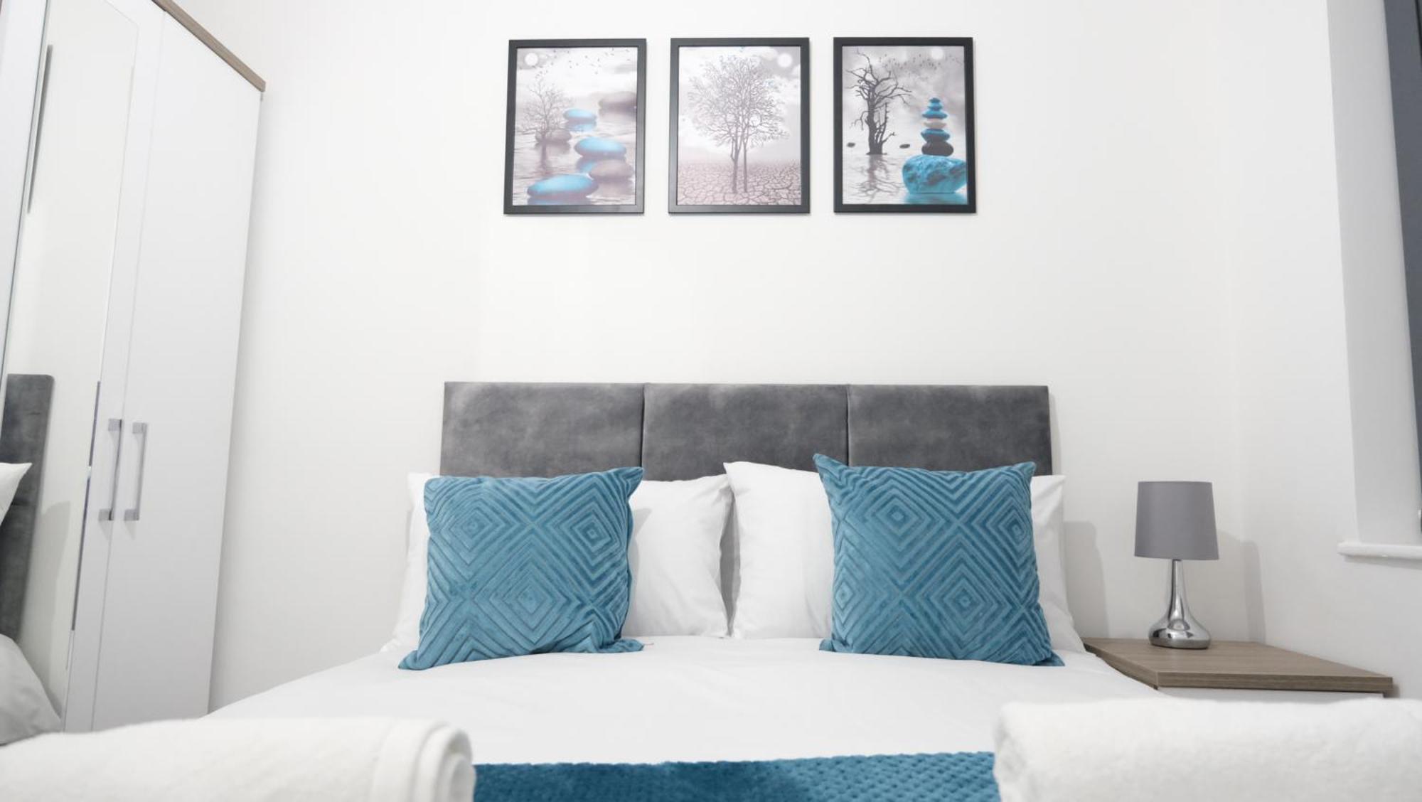 Modernized Three Bedroom House Near City Stadium, Attractions, City Centre - Sky N Netflix - Convenient Transport Manchester Dış mekan fotoğraf